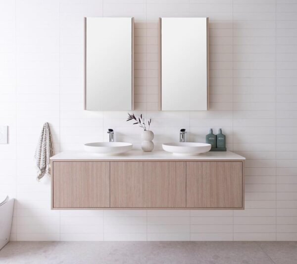 Clifton WH Vanity 1500 Double Bowl Cherry Pie Top