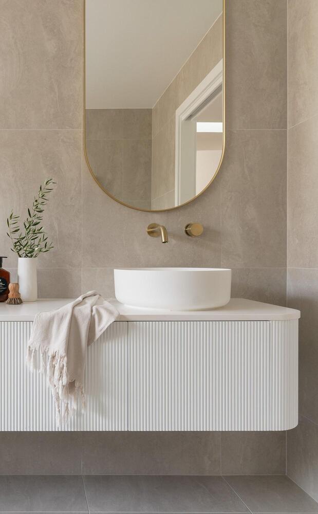 Waverley 1500 AD Wall Hung Vanity Right Hand Bowl Cherry PieTop - Image 3